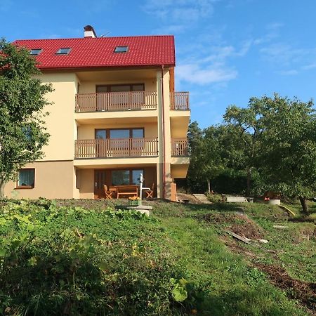 Prachov Apartmany U Zvonicky מראה חיצוני תמונה