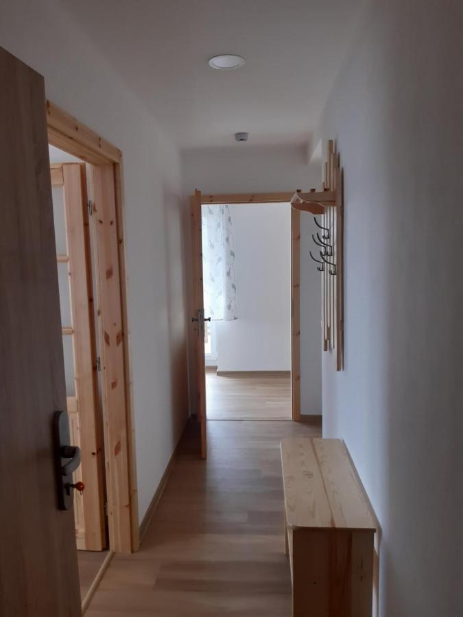 Prachov Apartmany U Zvonicky מראה חיצוני תמונה