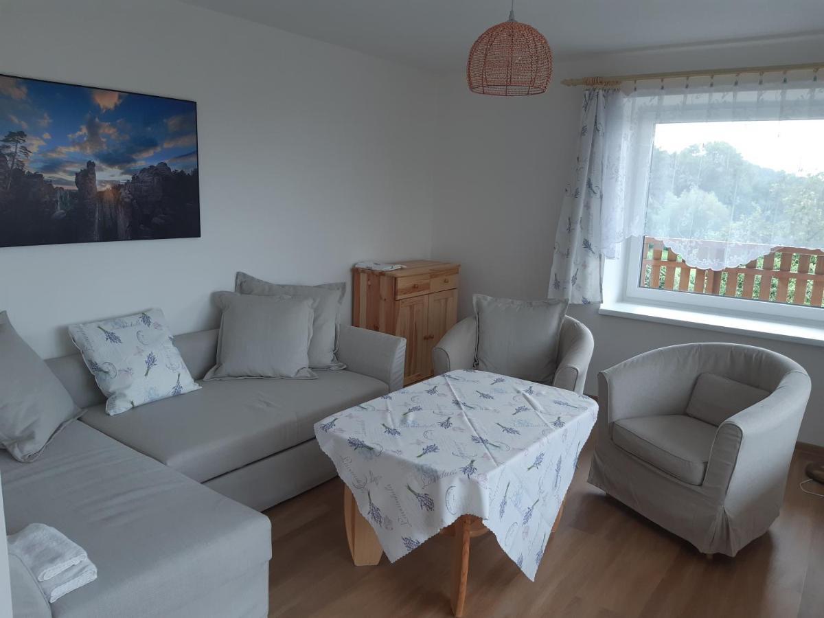 Prachov Apartmany U Zvonicky מראה חיצוני תמונה