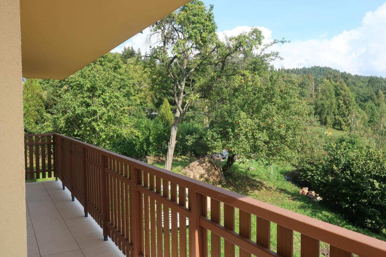 Prachov Apartmany U Zvonicky מראה חיצוני תמונה