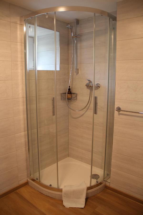 Prachov Apartmany U Zvonicky מראה חיצוני תמונה