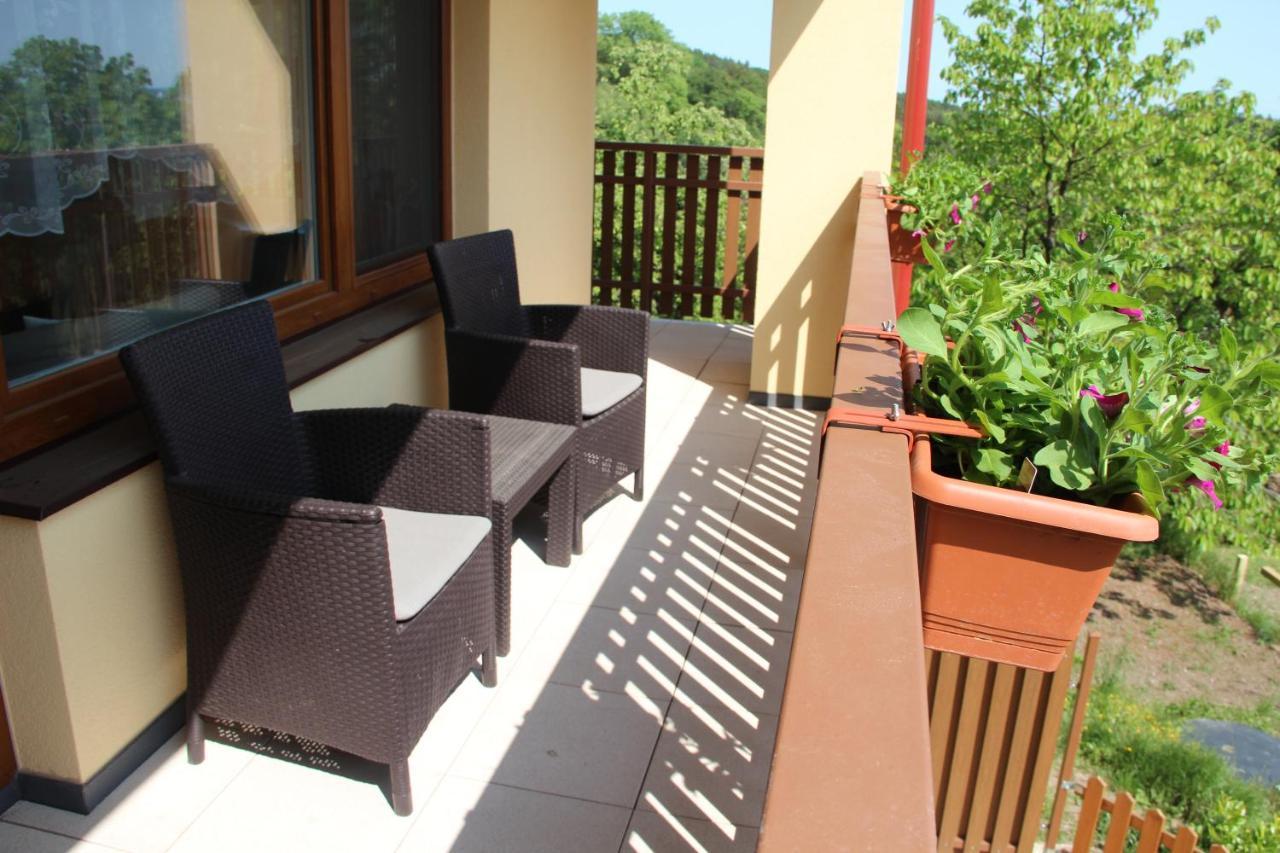 Prachov Apartmany U Zvonicky מראה חיצוני תמונה