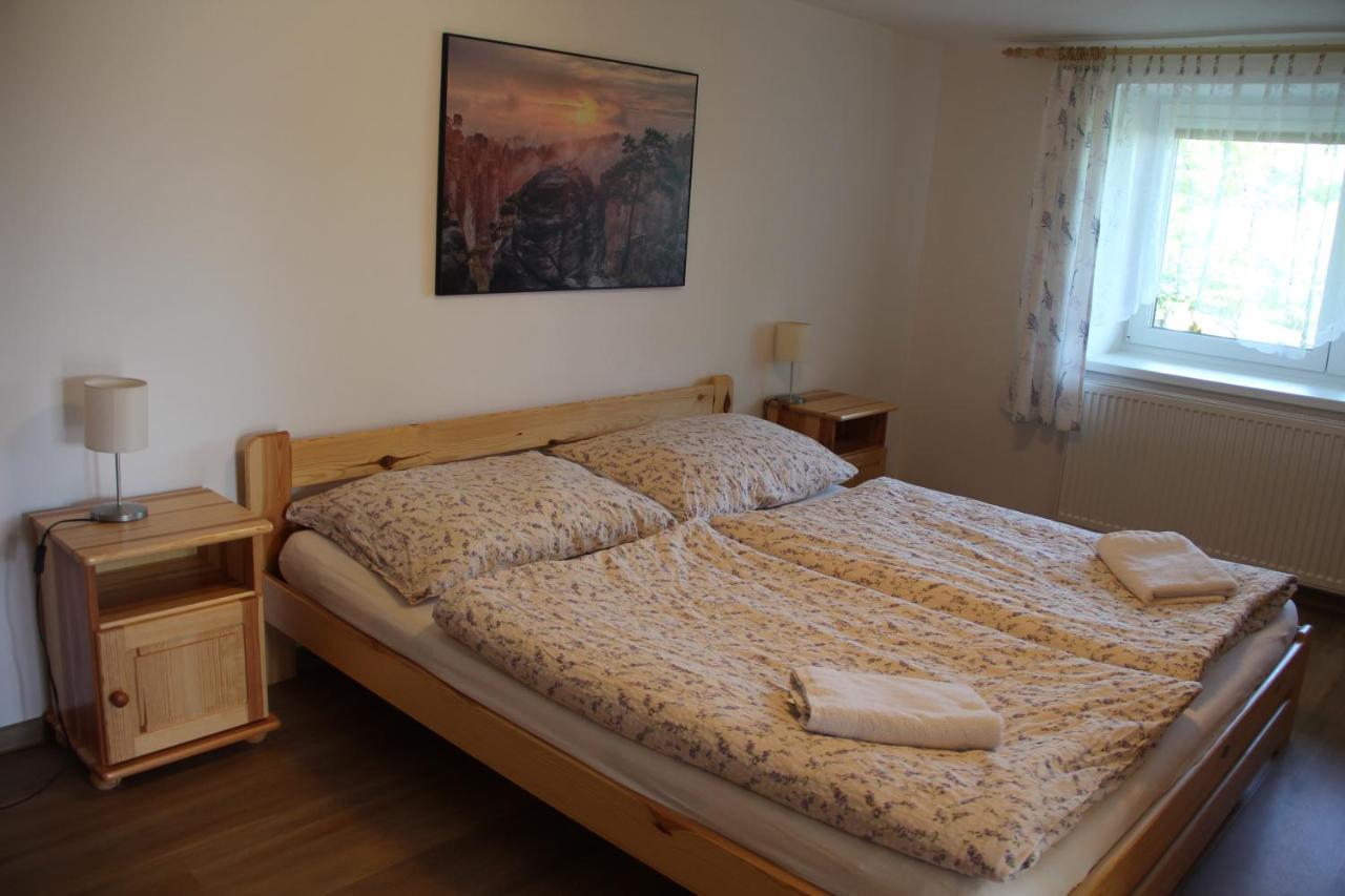 Prachov Apartmany U Zvonicky מראה חיצוני תמונה