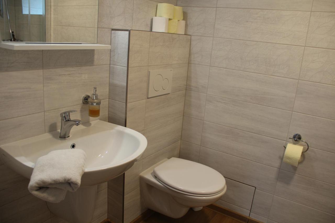 Prachov Apartmany U Zvonicky מראה חיצוני תמונה